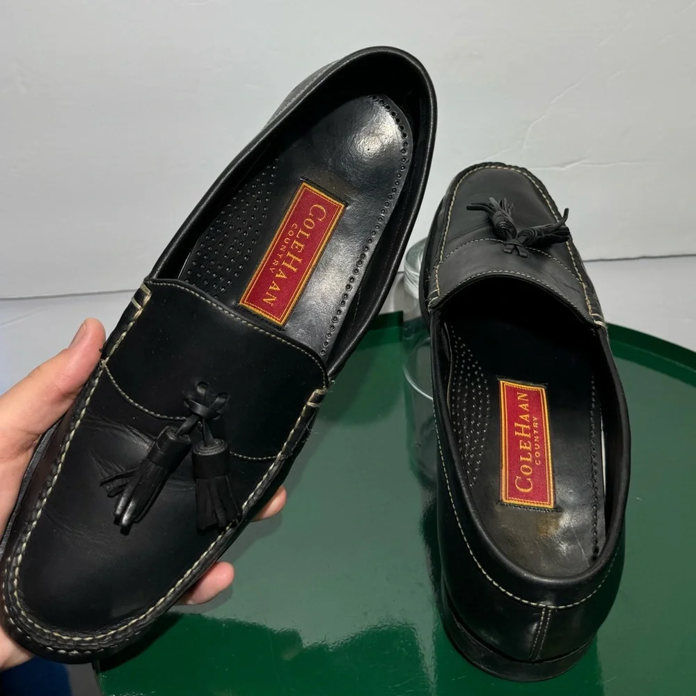 Cole Haan Country Black Leather Tasseled  Loafers 9.5M  C01943‎